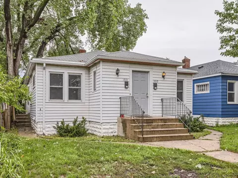 1019 Central Ave W, Saint Paul, MN 55104