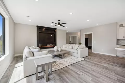 Living - 3650 36th St S, Saint Cloud, MN 56301 photo 2 of 5