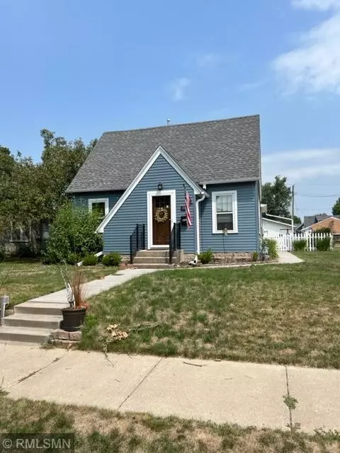 1916 W 6th St, Red Wing, MN 55066