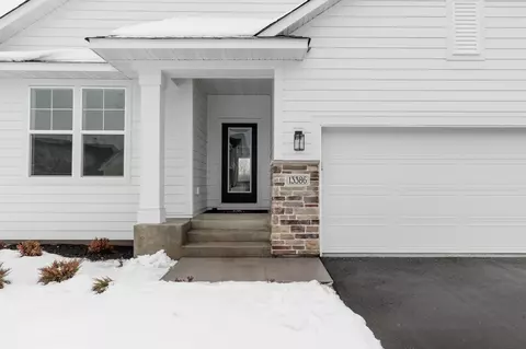13386 Fondant Trl N, Hugo, MN 55038