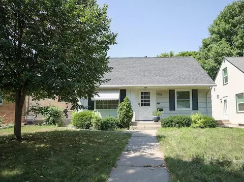 5119 Queen Ave N, Minneapolis, MN 55430