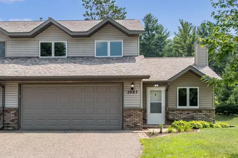 1987 Windmill Dr, Baldwin, WI 54002