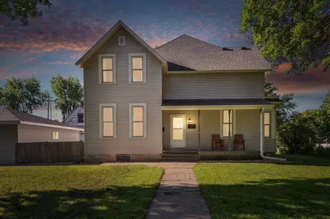 604 8th St E, Glencoe, MN 55336 photo 22