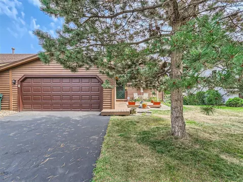 2010 Vienna Ln, Eagan, MN 55122 photo 3