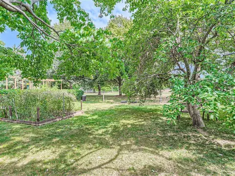 2010 Vienna Ln, Eagan, MN 55122 photo 24