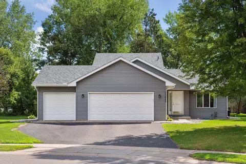 13665 Olivia Ct, Becker, MN 55308