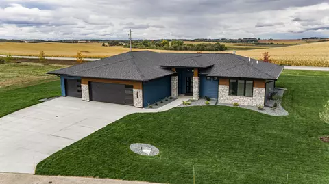 6573 Morgan Dr NW, Byron, MN 55920