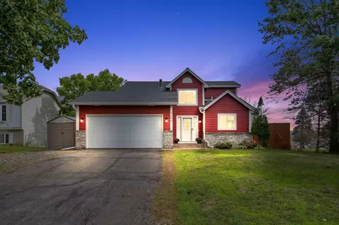 7394 Upper 157th St W, Apple Valley, MN 55124