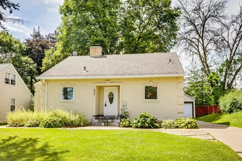 635 17th Ave N, South Saint Paul, MN 55075