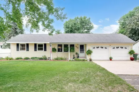 710 110th Ave NE, Blaine, MN 55434