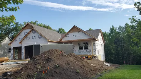 642 Castle Ridge Rd, Watertown, MN 55388