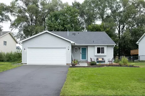 5657 180th St W, Farmington, MN 55024