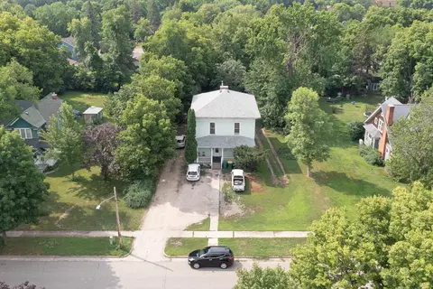 328 E 4th St, Litchfield, MN 55355 photo 3