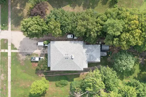328 E 4th St, Litchfield, MN 55355 photo 9
