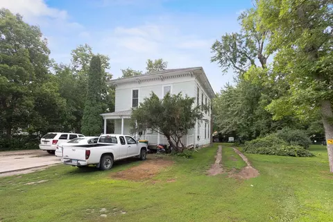 328 E 4th St, Litchfield, MN 55355 photo 10