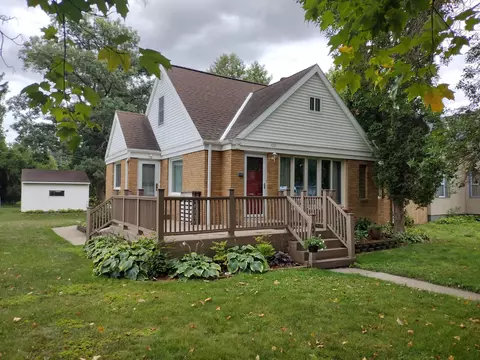 722 NE 3rd Ave, Grand Rapids, MN 55744