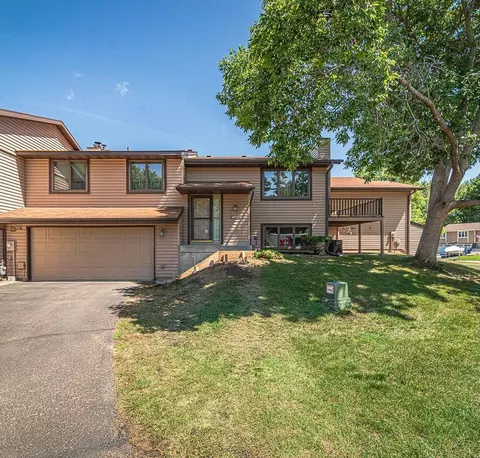 14737 Echo Way, Apple Valley, MN 55124