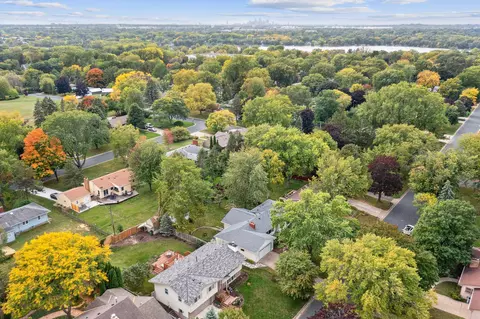 960 Cobb Rd, Shoreview, MN 55126 photo 5