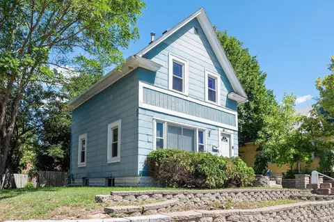 107 Annapolis St E, Saint Paul, MN 55118