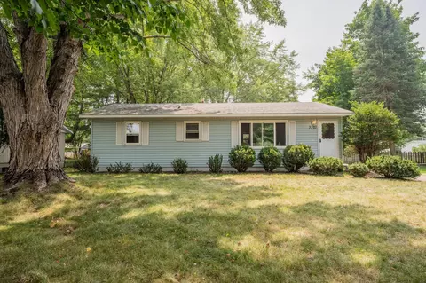 3327 Jill Ave, Eau Claire, WI 54701