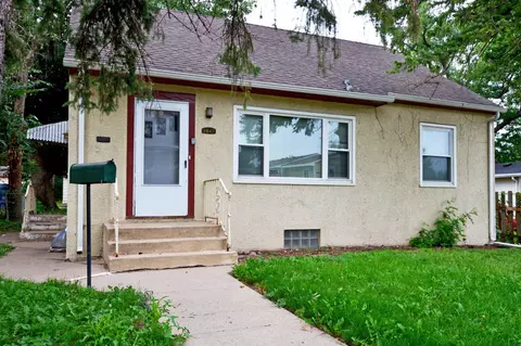 3647 Penn Ave N, Minneapolis, MN 55412