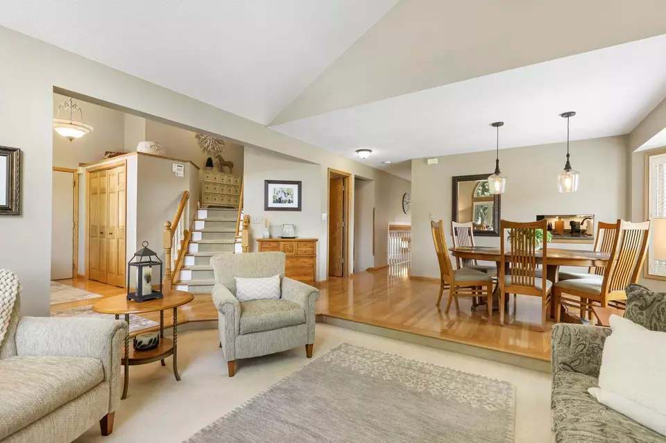  315 Long Lake Ct, Shoreview, MN 55126 photo 8