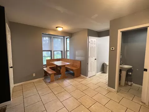 402 Becker Ave SE, Willmar, MN 56201 photo 4