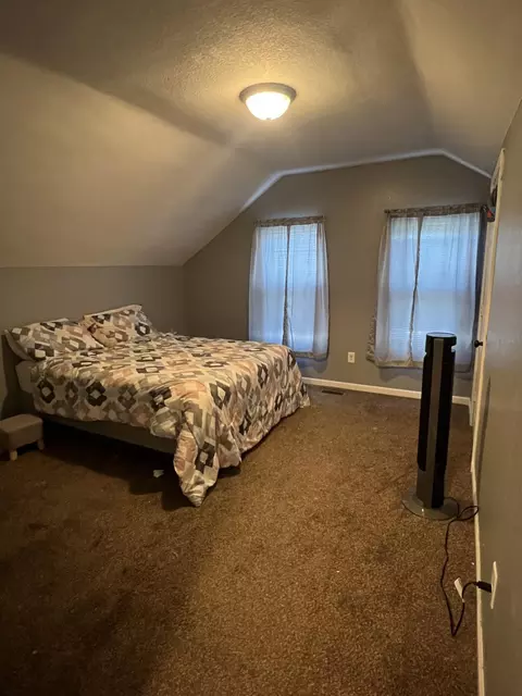402 Becker Ave SE, Willmar, MN 56201 photo 8