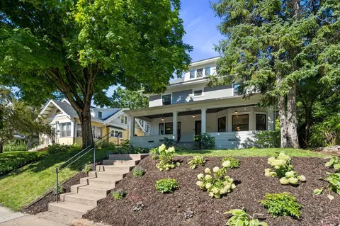 2006 Penn Ave S, Minneapolis, MN 55405