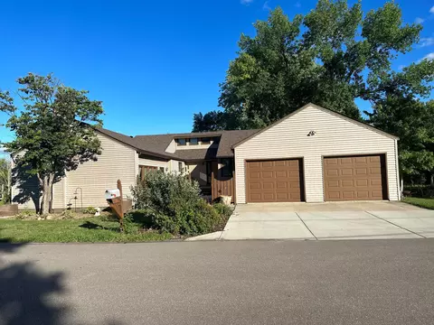 503 Beaver Creek Dr, Canby, MN 56220