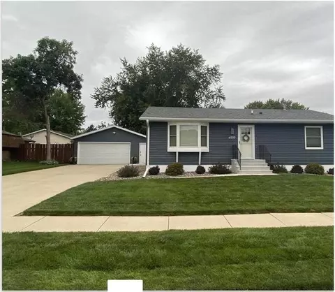 4919 21st Ave NW, Rochester, MN 55901