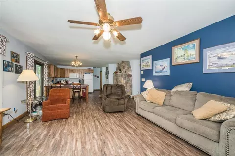 2425 E 11th St, Superior, WI 54880 photo 8