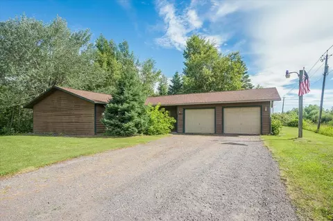 2425 E 11th St, Superior, WI 54880 photo 2