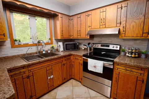 15598 241st St, Cold Spring, MN 56320 photo 5