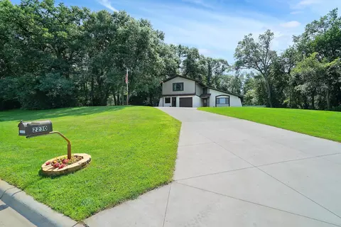 2230 149th Ave NE, Ham Lake, MN 55304