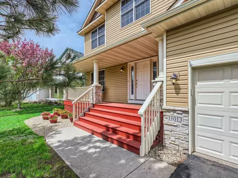 11013 Seven Pines Ln, Champlin, MN 55316 photo 5