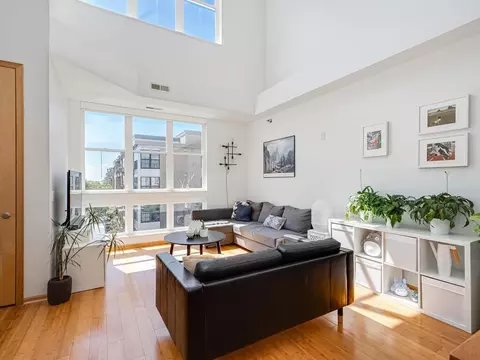 2650 University Ave W #204, Saint Paul, MN 55114