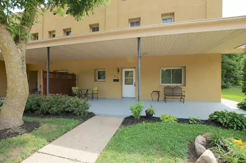 616 2nd Ave NW, New Prague, MN 56071