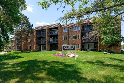 3200 Virginia Ave S #305, Saint Louis Park, MN 55426