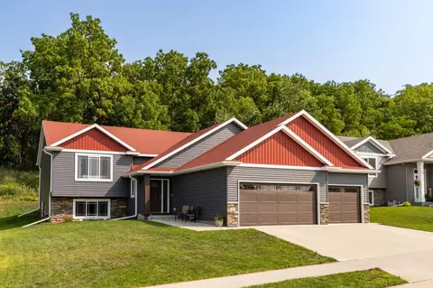 3409 Ridgeline Dr SE, Rochester, MN 55904