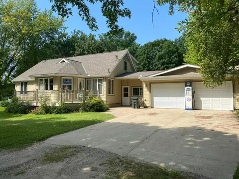 4420 15th St SW, Willmar, MN 56201