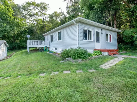 4190 65th St E, Inver Grove Heights, MN 55076