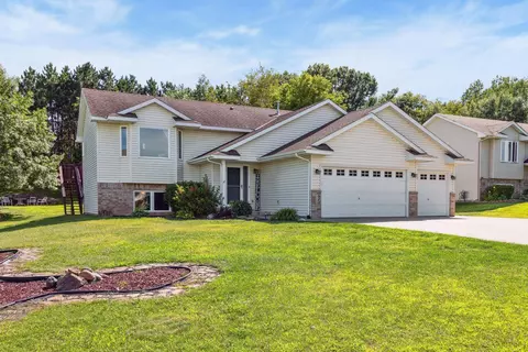 413 Somerset Ln, Somerset, WI 54025