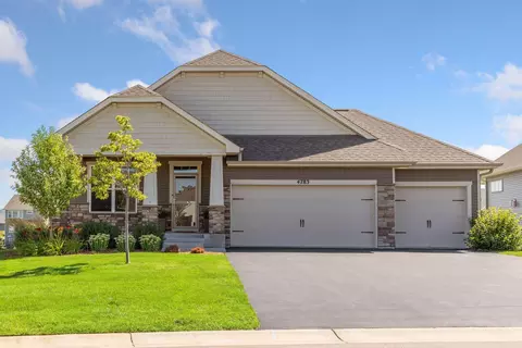 4783 Copper Cir, Woodbury, MN 55129
