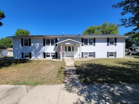408 N Everett St #4, Le Roy, MN 55951