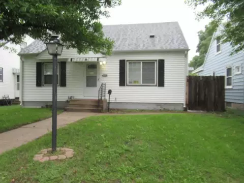 5042 Emerson Ave N, Minneapolis, MN 55430