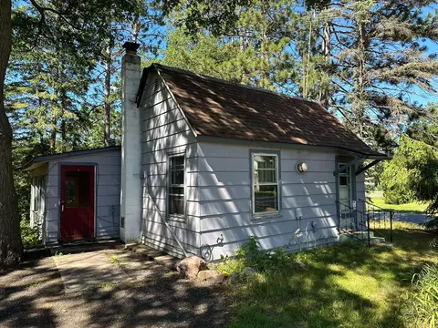 10013 Depot St, Brainerd, MN 56401