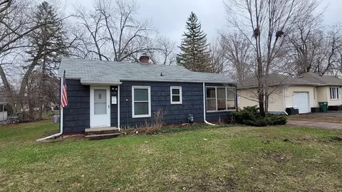 8435 Nicollet Ave S, Bloomington, MN 55420