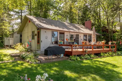 63 Mayflower Trl NE, Outing, MN 56662