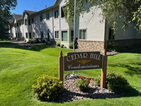 509 6th Ave W #107, Alexandria, MN 56308
